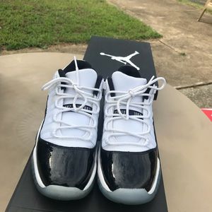Jordan Retro 11 Low